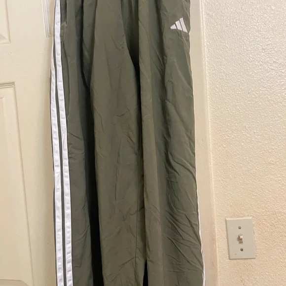Adidas Olive Green Track Pants - Picture 4 of 6